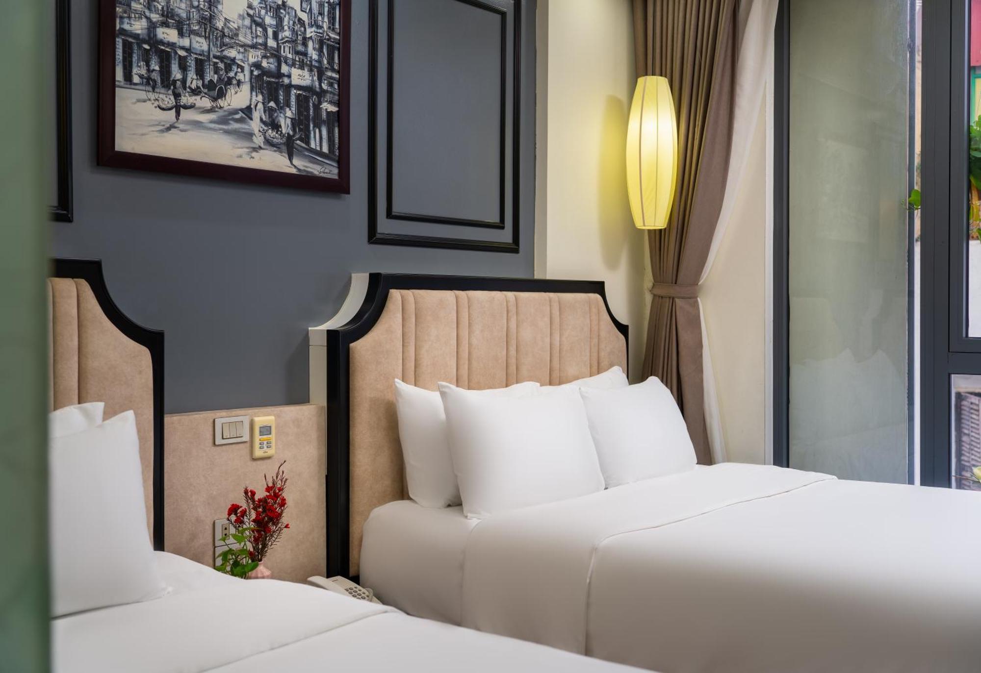 Bella Premier Hotel & Rooftop Skybar Hanoi Exterior photo