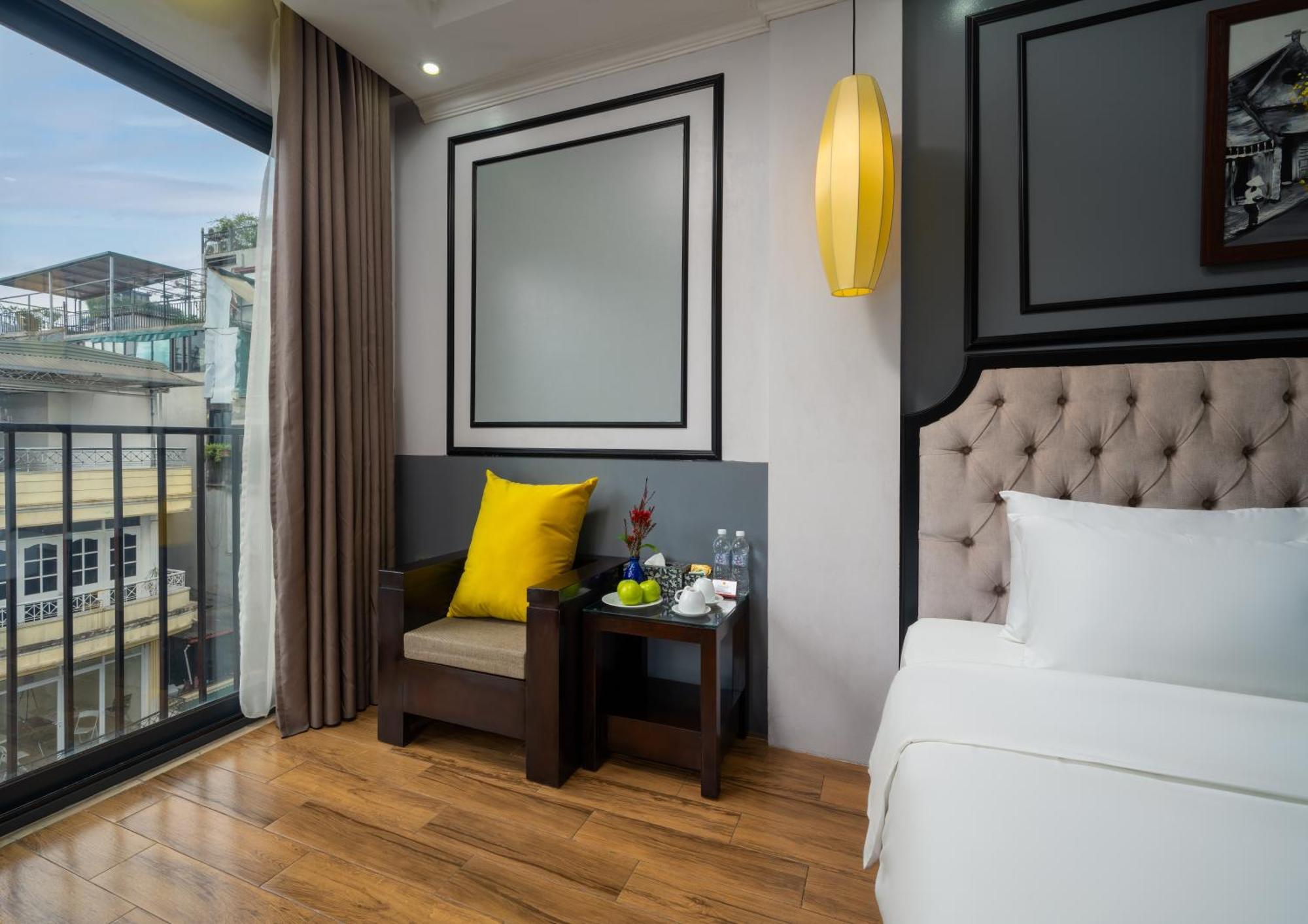 Bella Premier Hotel & Rooftop Skybar Hanoi Exterior photo